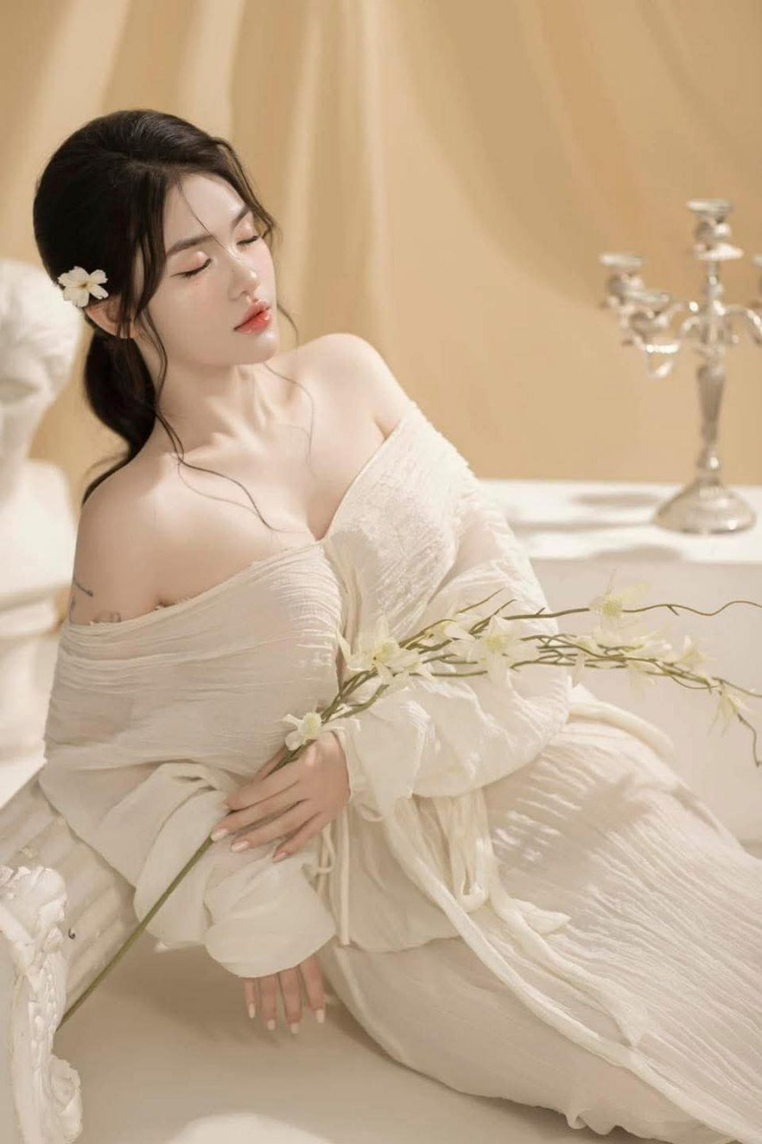 [Chất lượng ra ngoài] Bạn cùng phòng tốt bụng của căn hộ con gái đã quay cảnh hai chị em tắm rửa và chơi đùa với nhau rất vui vẻ